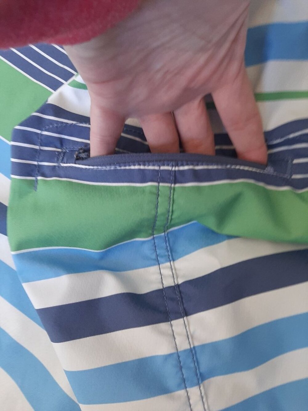 Vineyard Vines Colorful Striped Swim Trunks Size 34 Summer Beach Vacation - Picture 9 of 10
